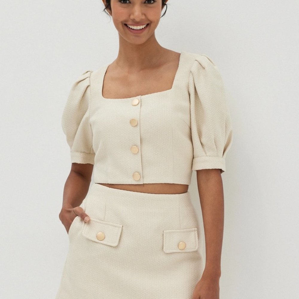 Cream Mini Pencil Skirt Set for Casual Resort Wear